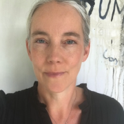 Jessica Faiss-puff.png