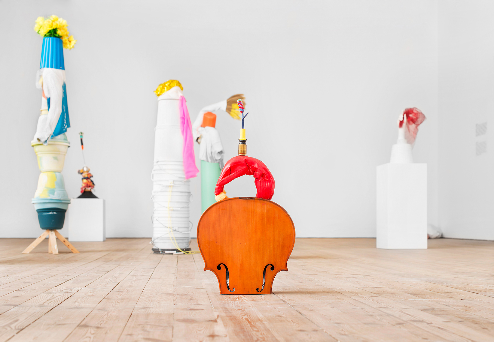 Tamar Ettun - The Yellow Who Wants, utställningsbild Tamar Ettun - The Yellow Who Wants, utställningsbild från Uppsala konstmuseum. Foto Q Image